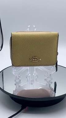 Coach Tri-Color Small Zip Wallet